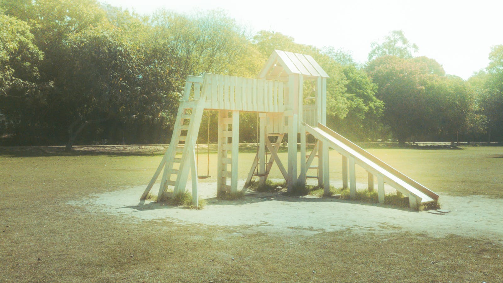 Plac zabaw jako zwykłe miejsce, które prawo powinno chronić